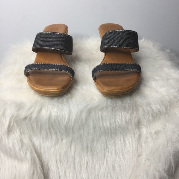 Italian Shoemakers Women's Denim Sandals - Picture 2 of 5